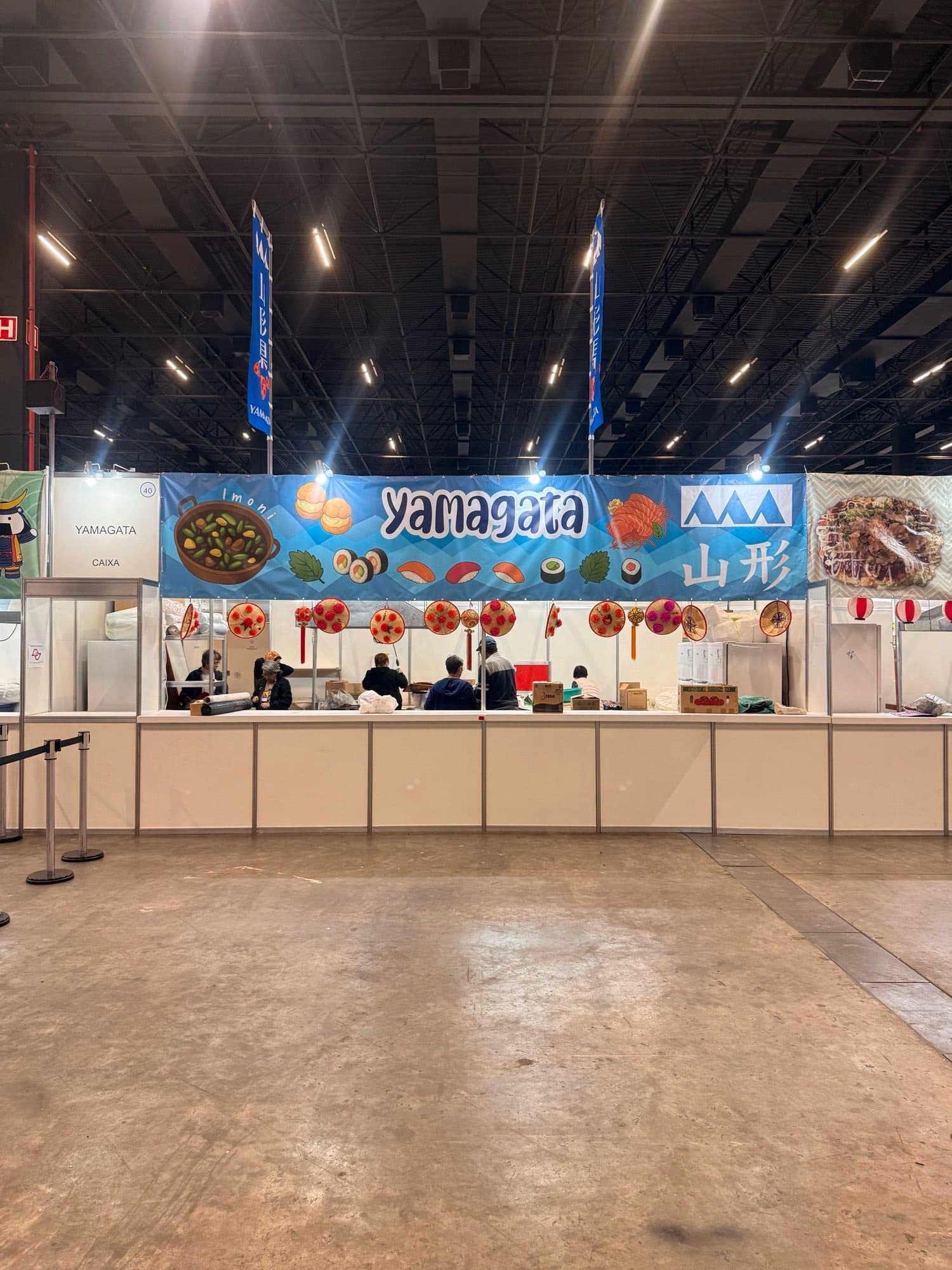 Estande da Yamagata com a nova identidade visual no Festival do Japão de 2025